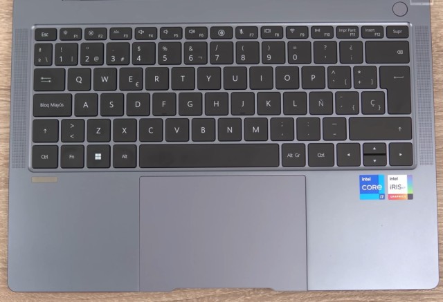 Достойная замена для макбуков: обзор на Huawei MateBook X Pro 2022