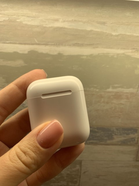 Отзыв на наушники AirPods 2 MV7N2RU/A