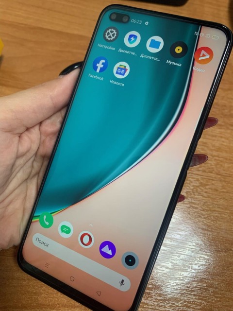 Смартфон Realme 6 Pro