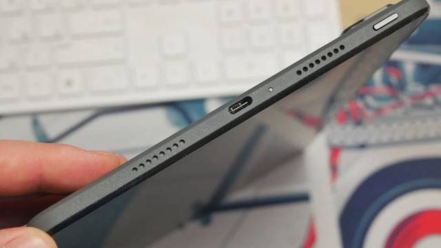 Интересный планшет, но не более: обзор TCL NXTPAPER 10s