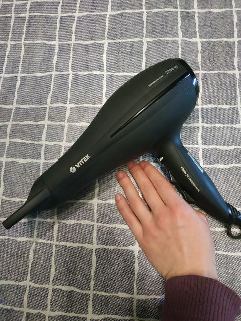 Профессиональный фен для волос Vitek Tourmaline Ionic Professional 8202 BK