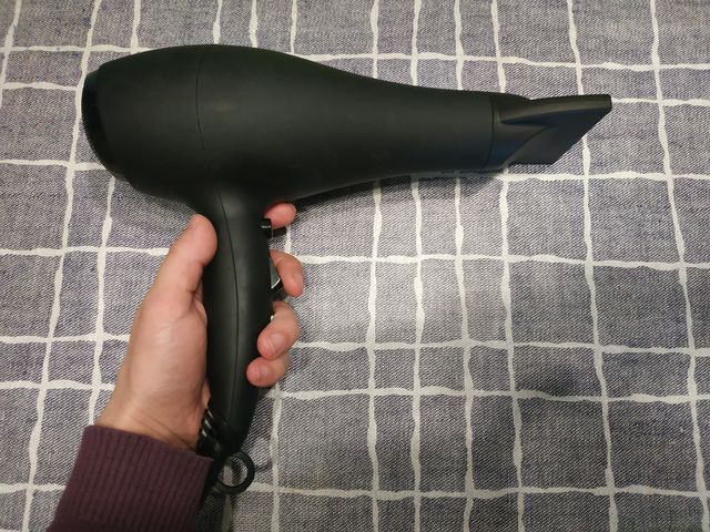 Профессиональный фен для волос Vitek Tourmaline Ionic Professional 8202 BK