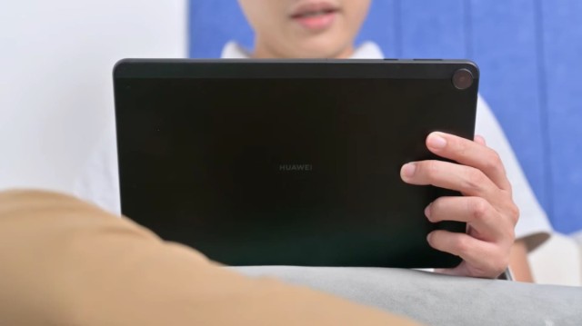 Неплохой планшет для дома и путешествий: отзыв на Huawei MatePad SE 10.4