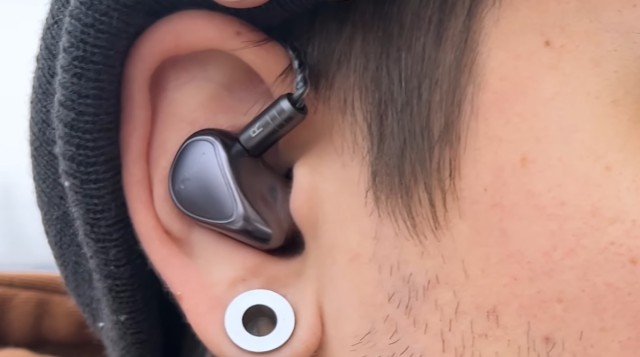 Лучшие внутриканальные наушники за 7000 рублей: TinHiFi T5