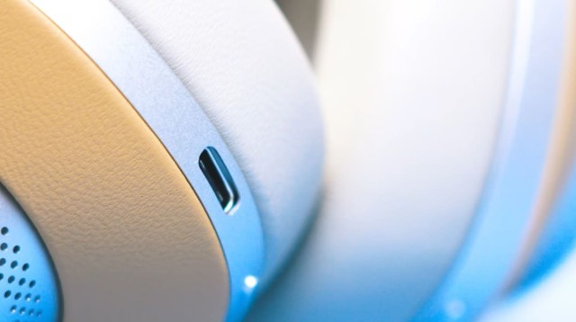 Идеальные беспроводные наушники? Развернутый отзыв на Bowers & Wilkins PX8