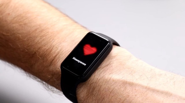 Отзыв на Amazfit Band 7: стоит ли покупать бюджетный фитнес-браслет с функциями здоровья?