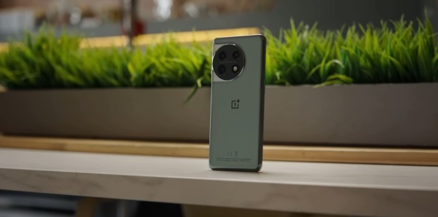 Настоящий убийца флагманов: почему стоит купить Oneplus 11