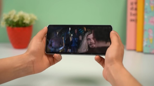 Обзор смартфона Samsung A73 5G: потрясающие камеры за небольшую цену