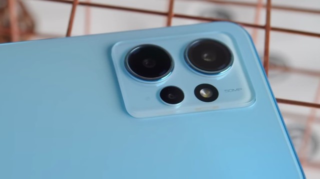 Очень недорогой и очень классный смартфон: отзыв на Redmi Note 12