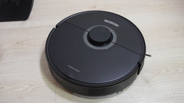 Отзыв на робот-пылесос Roborock Q7 Max+