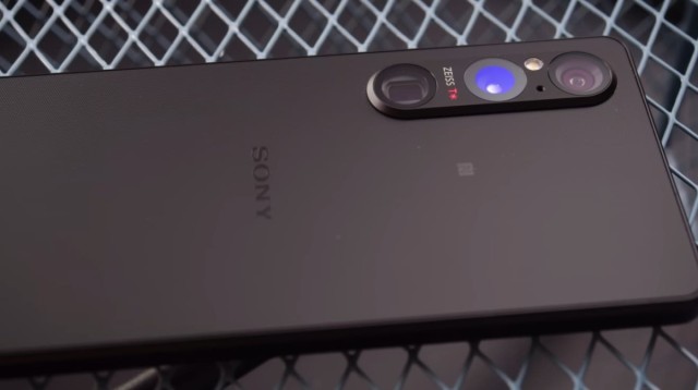 Новинка от Sony: первый обзор на флагман Sony Xperia 1 V