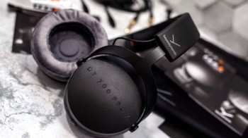 Полноразмерные наушники Beyerdynamic DT700 Pro X