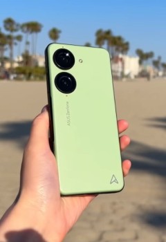 Смартфон Asus Zenfone 10