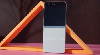 Смартфон Samsung Galaxy Z Flip5