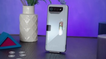 Смартфон Asus ROG Phone 7 Ultimate