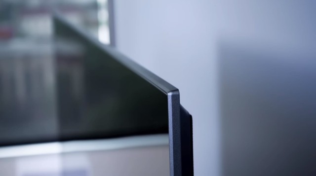Отзыв на телевизор Hisense U8H: качество по адекватной цене