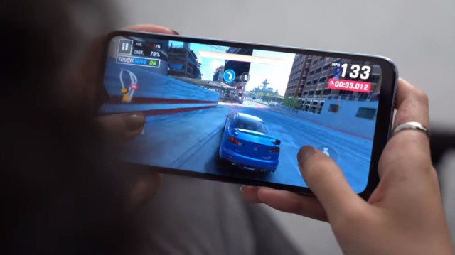 Honor 90 Lite: Доступный смартфон с широким функционалом и небольшими особенностями
