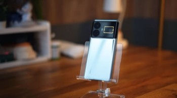 Смартфон realme GT5
