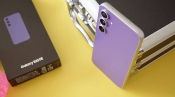 Смартфон Samsung Galaxy S23 FE