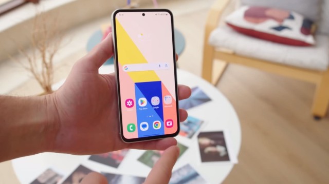 Samsung Galaxy S23 FE: далеко не лучший смартфон от Samsung!