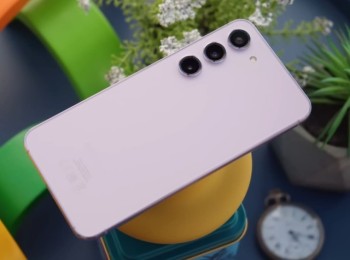 Смартфон Samsung Galaxy S23