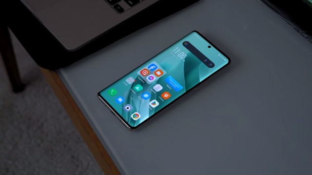 Infinix Zero 30 4G: Многофункциональный среднебюджетник с недостатками