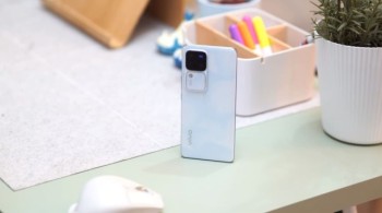 Смартфон Vivo V30 Pro