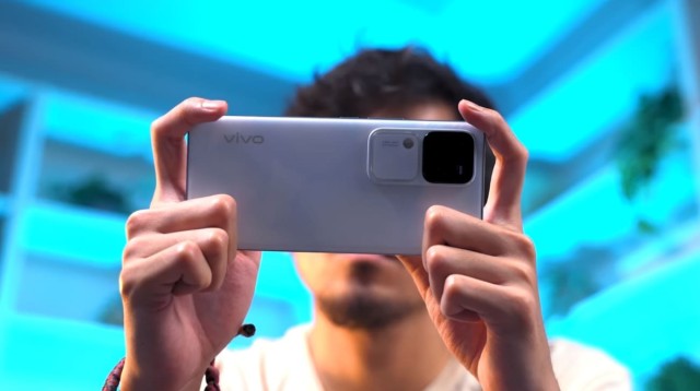 Vivo V30 Pro: Сочетание стиля и технологий