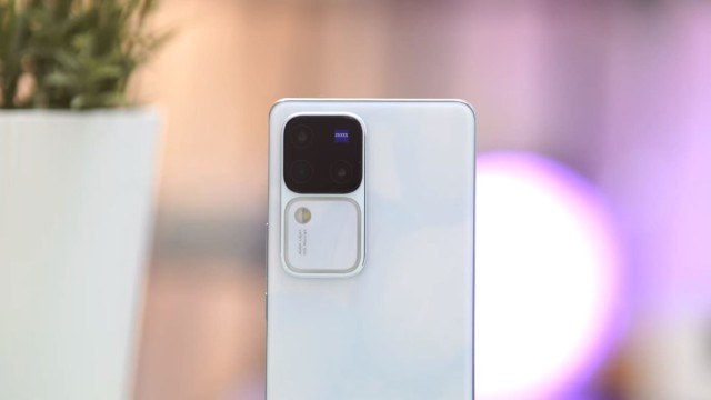 Vivo V30 Pro: Сочетание стиля и технологий