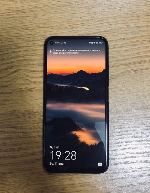 Обзор на HUAWEI P40 Lite