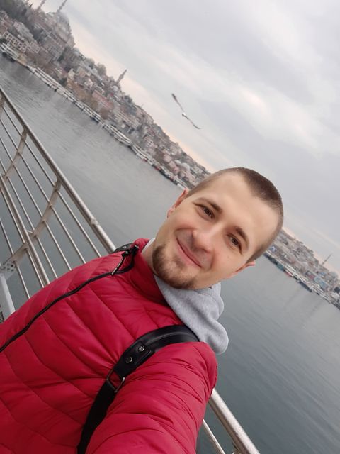 Momento Golden Horn