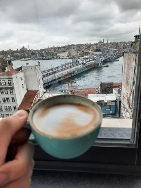 Momento Golden Horn