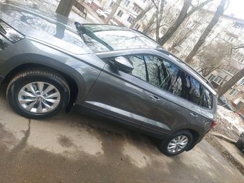 Автомобиль Skoda Karoq хэтчбек