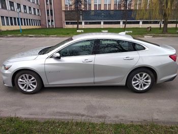 Автомобиль Chevrolet Malibu 2017 седан