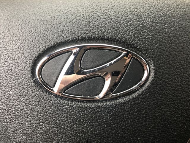Hyundai Solaris. Надежная рабочая лошадка для простых людей