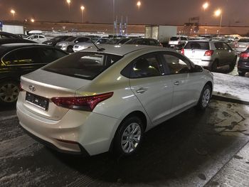 Автомобиль Hyundai Solaris хэтчбек