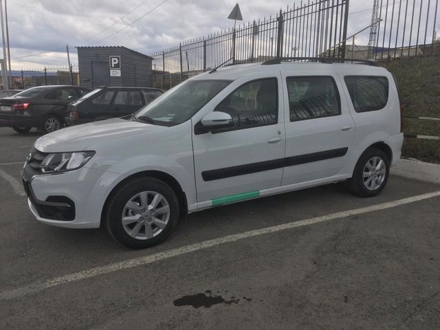 Отзыв о новом автомобиле Lada Largus 2021