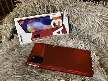 Смартфон Samsung Galaxy A31