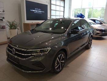 Автомобиль Volkswagen Polo Liftback