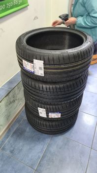 Автомобильные шины Michelin Pilot Sport 4