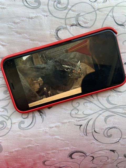 Сериал, финального эпизода которого ждал каждый, – «Игра Престолов»: за что его любят фанаты?