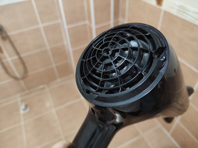 Обзор на фен Philips IONIC