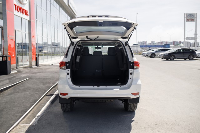 Отзыв о Toyota Fortuner 2021 года
