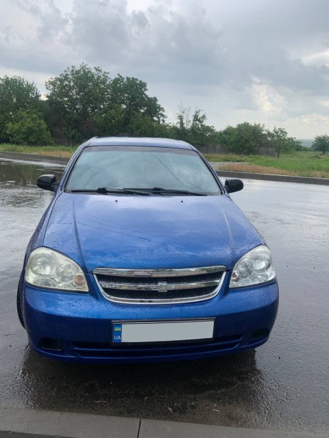Chevrolet Lachetti: бюджетный, компактный, но мощный и функциональный
