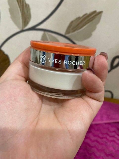 Дневной крем для кожи от морщин Serum Vegetal Yves Rocher – этичное и эффективное средство для лица с натуральным составом