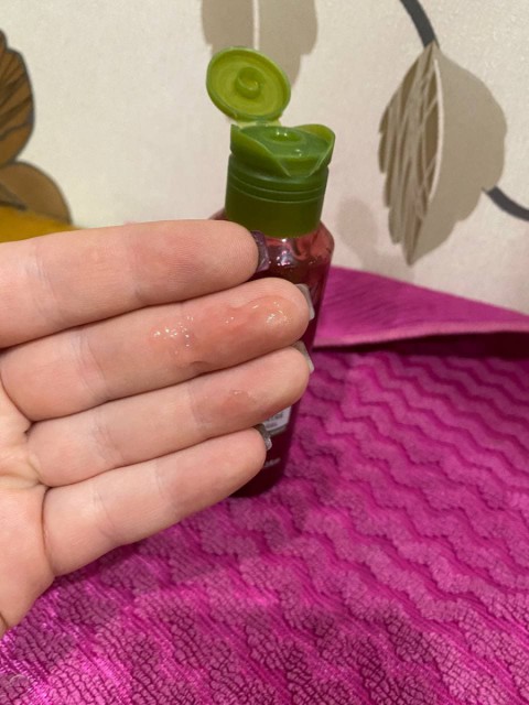Концентрированный гель для душа «Гранат – Розовый перец» от Yves Rocher – заряд энергии и свежести на целый день