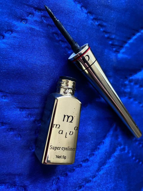 Подводка Malva Super Eyeliner – отличный выбор для ежедневного макияжа