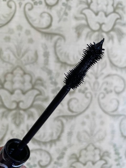 Тушь Glambee Volume Infinite – отличный объем ресничек за пару взмахов