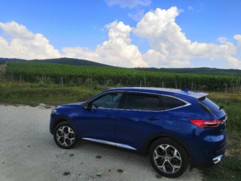 Автомобиль Haval F7 кроссовер