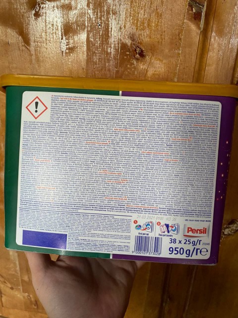 Капсулы для стирки Persil Discs – удобное использование, минимум занимаемого места, эффективное устранение любых загрязнений